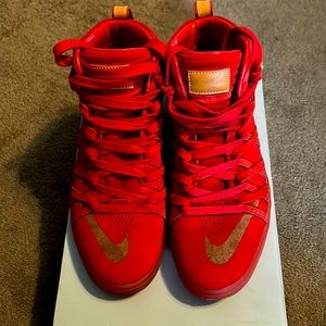 Red KDS 9.5 good price